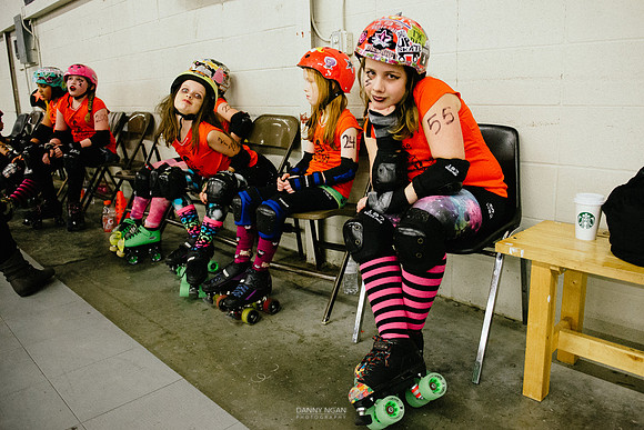 Orange Crush vs. Turquoise Terrors