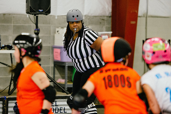 Orange Crush vs. Turquoise Terrors
