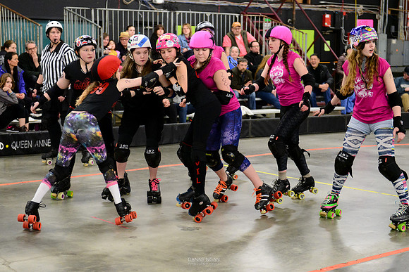 Evil Angels vs. Poison Skid'les.