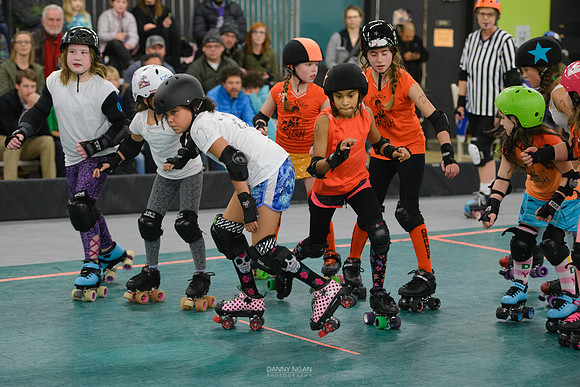 Turquoise Terrors vs. Orange Crush