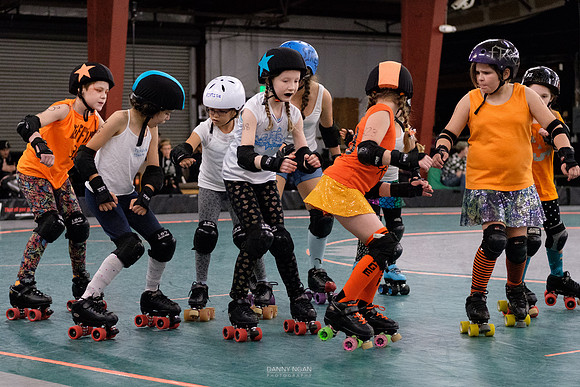 Turquoise Terrors vs. Orange Crush