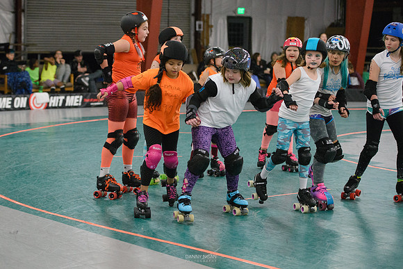 Turquoise Terrors vs. Orange Crush