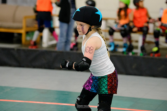 Turquoise Terrors vs. Orange Crush