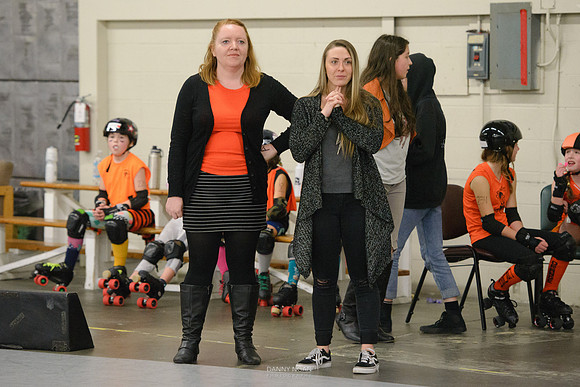 Turquoise Terrors vs. Orange Crush