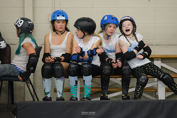 Turquoise Terrors vs. Orange Crush