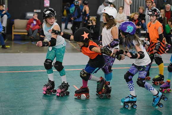 Turquoise Terrors vs. Orange Crush