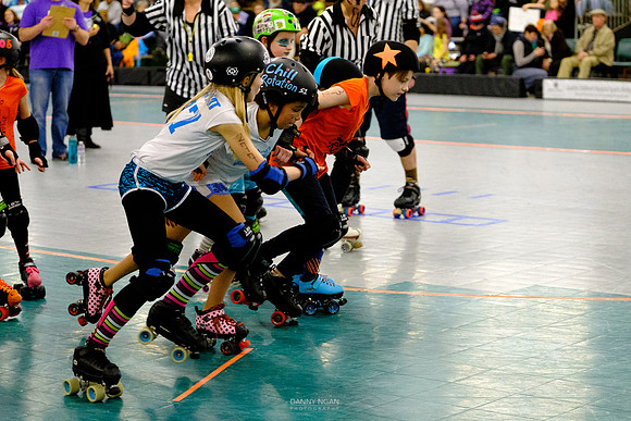 Orange Crush vs. Turquoise Terrors