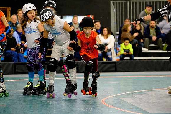 Orange Crush vs. Turquoise Terrors