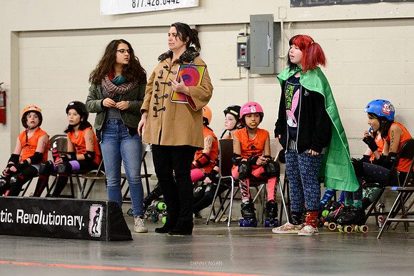 Orange Crush vs. Turquoise Terrors.