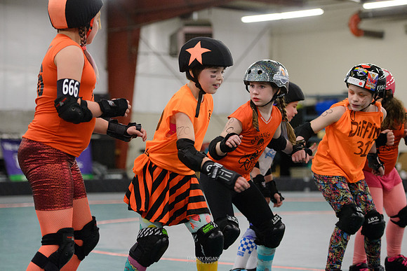 Turquoise Terrors vs. Orange Crush