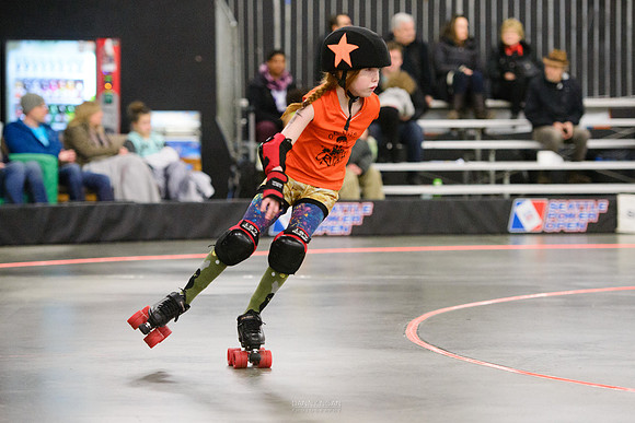 Turquoise Terrors vs. Orange Crush.