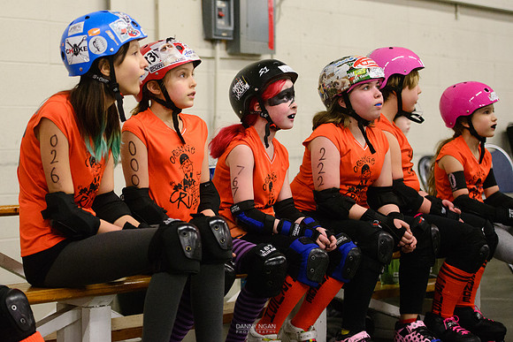Turquoise Terrors vs. Orange Crush.