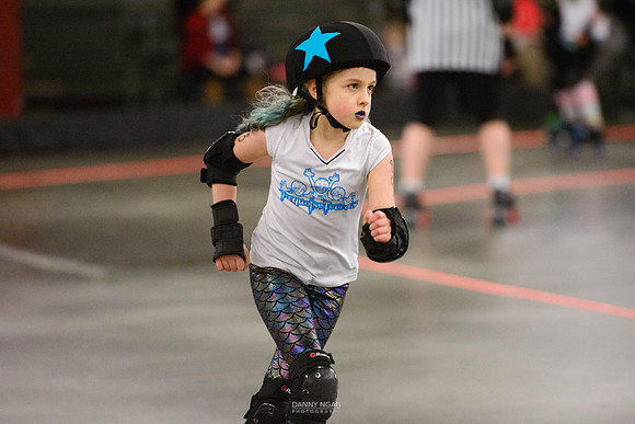 Turquoise Terrors vs. Orange Crush.