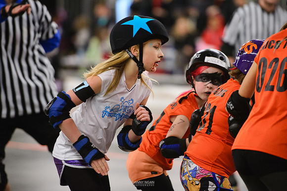 Turquoise Terrors vs. Orange Crush.