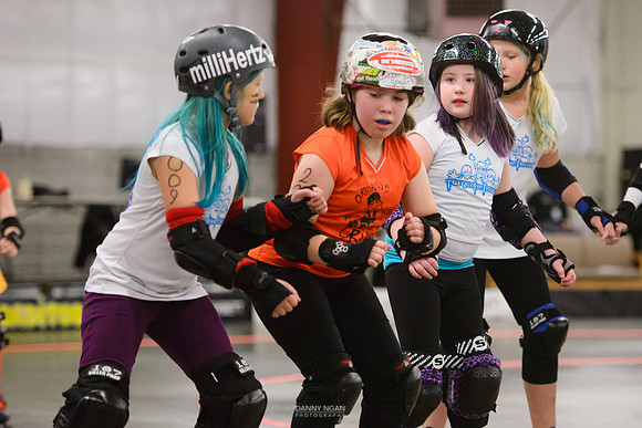 Turquoise Terrors vs. Orange Crush.