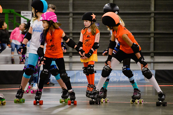 Orange Crush vs. Turquoise Terrors.
