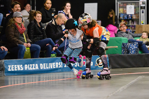 Orange Crush vs. Turquoise Terrors.