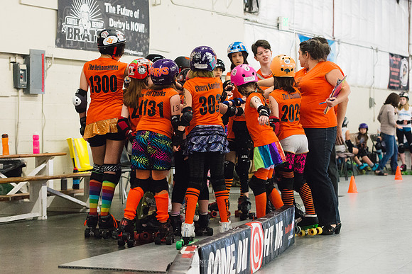 Orange Crush vs. Turquoise Terrors.