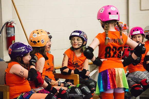 Orange Crush vs. Turquoise Terrors.