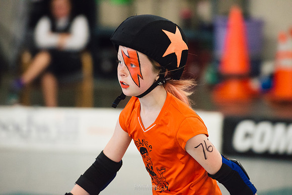 Orange Crush vs. Turquoise Terrors.