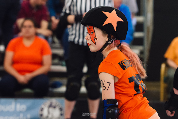 Orange Crush vs. Turquoise Terrors.