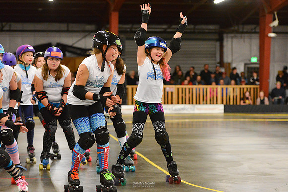 Orange Crush vs. Turquoise Terrors