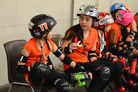 Orange Crush vs. Turquoise Terrors