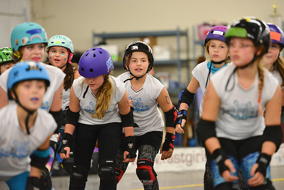 Orange Crush vs. Turquoise Terrors