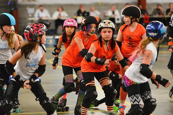 Orange Crush vs. Turquoise Terrors