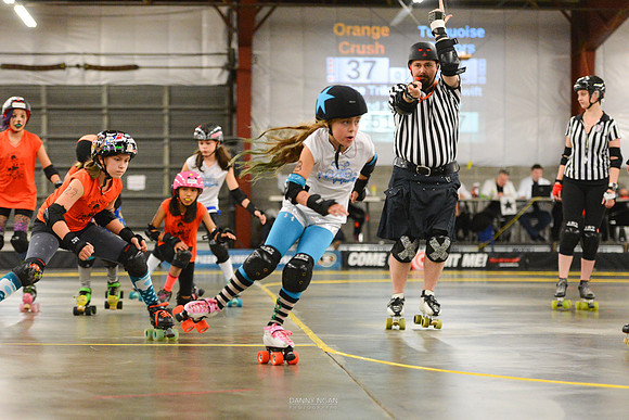 Orange Crush vs. Turquoise Terrors