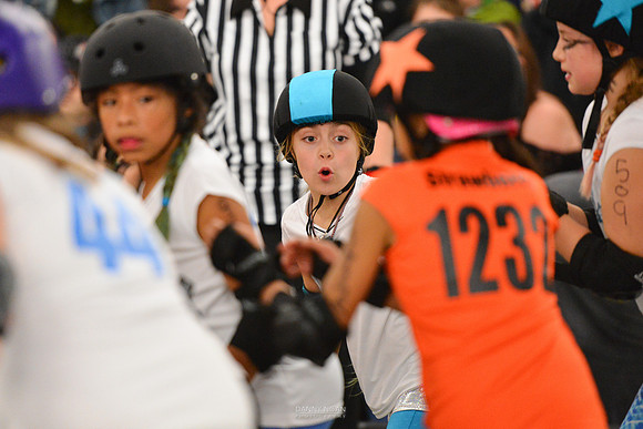 Orange Crush vs. Turquoise Terrors