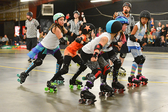 Orange Crush vs. Turquoise Terrors