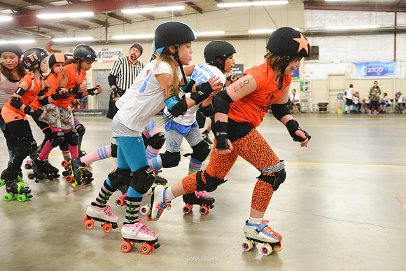 Orange Crush vs. Turquoise Terrors