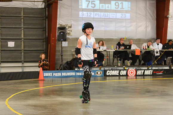 Orange Crush vs. Turquoise Terrors