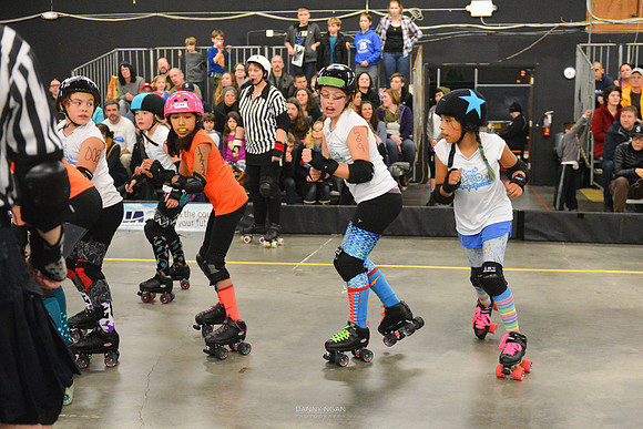 Orange Crush vs. Turquoise Terrors