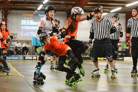 Orange Crush vs. Turquoise Terrors