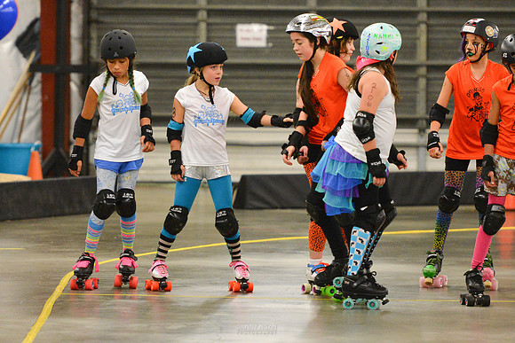 Orange Crush vs. Turquoise Terrors