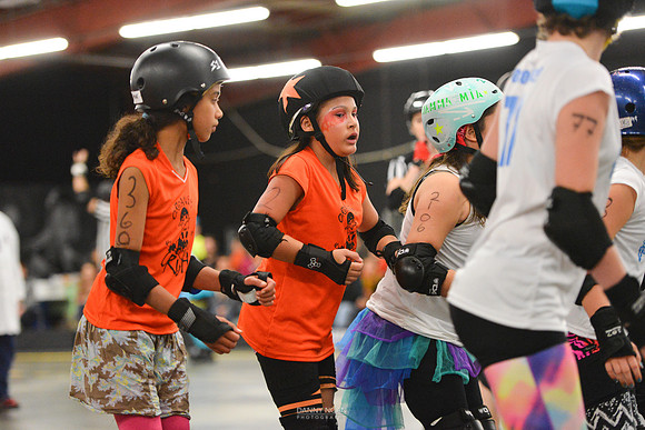 Orange Crush vs. Turquoise Terrors