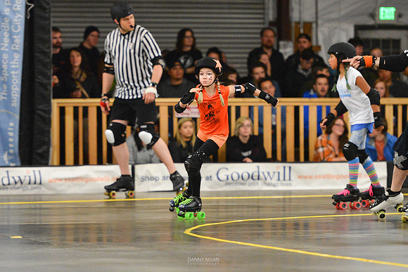 Orange Crush vs. Turquoise Terrors
