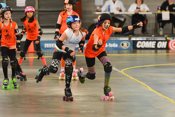 Orange Crush vs. Turquoise Terrors