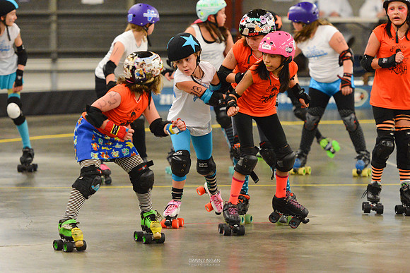 Orange Crush vs. Turquoise Terrors