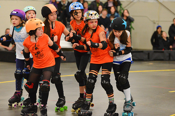Orange Crush vs. Turquoise Terrors
