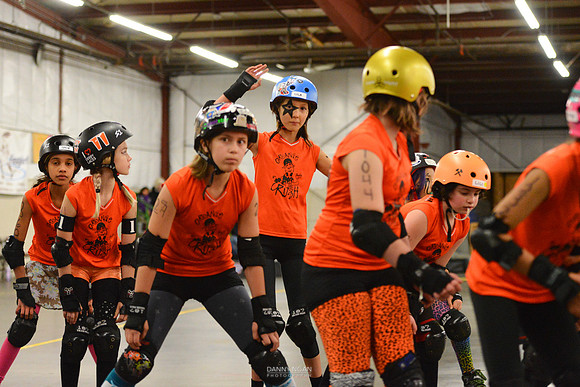 Orange Crush vs. Turquoise Terrors