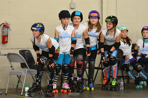Orange Crush vs. Turquoise Terrors