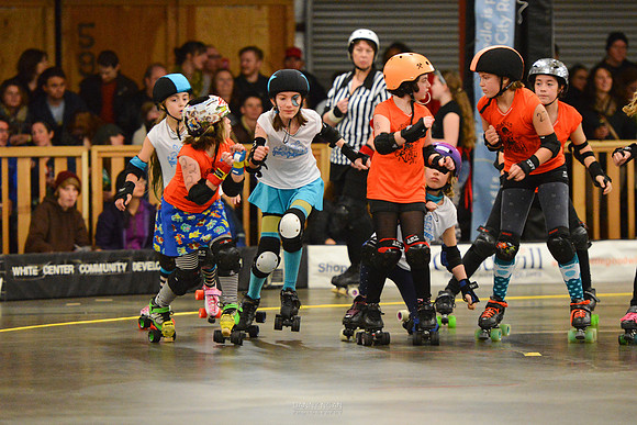 Orange Crush vs. Turquoise Terrors
