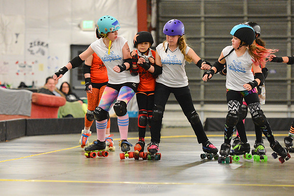 Orange Crush vs. Turquoise Terrors