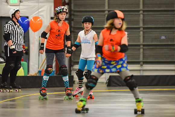 Orange Crush vs. Turquoise Terrors