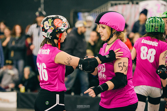 Evil Angels vs. Poison Skid'les.