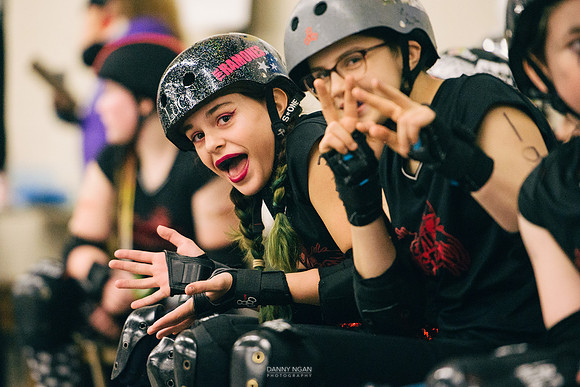 Evil Angels vs. Poison Skid'les.
