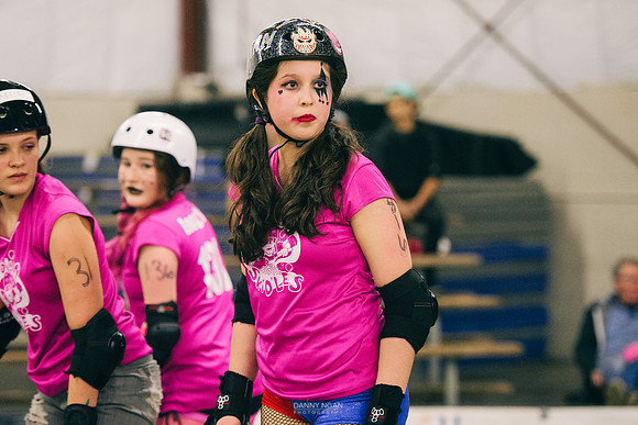 Evil Angels vs. Poison Skid'les.
